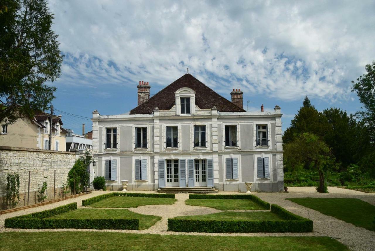 Hotel Particulier La Gobine Joigny Esterno foto